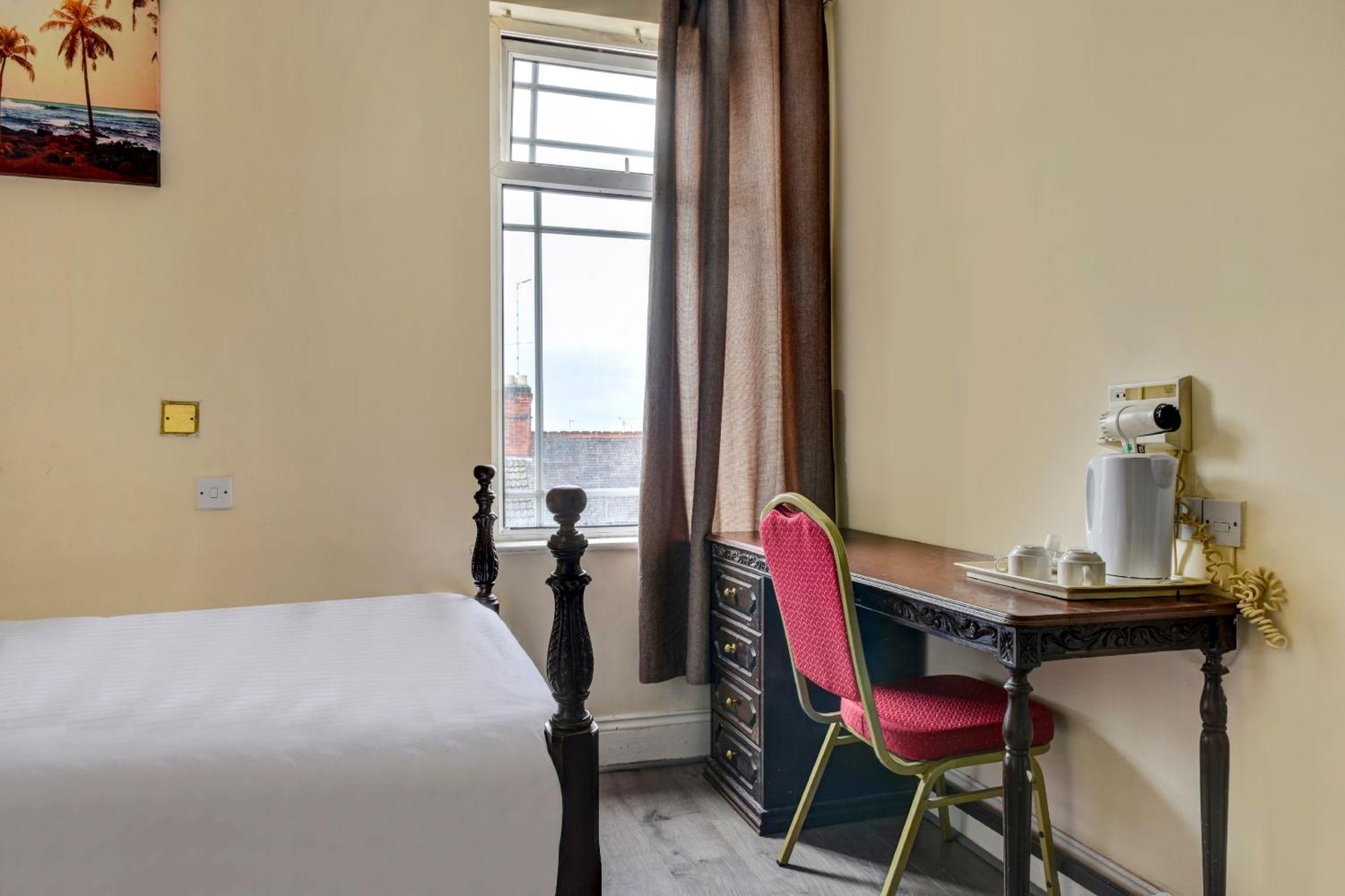 OYO Empire Hotel Leicester Exterior foto